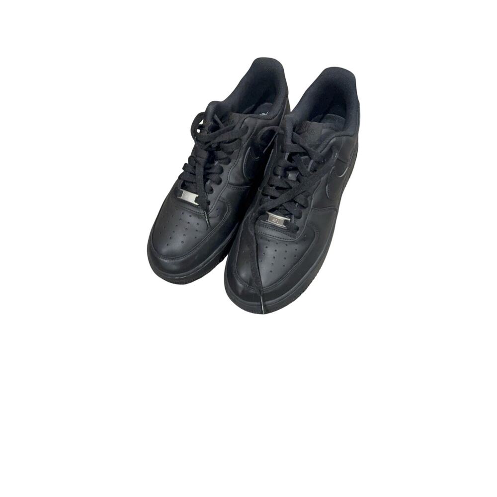 Nike Air Force 1 ’07 Triple Black Men’s 9 CW2288-001 Leather Sneakers AF1
